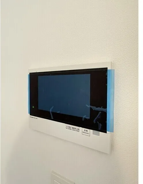 Season Flats Omorinishi - Interior - ["Display device", "Electronic device", "Technology"]