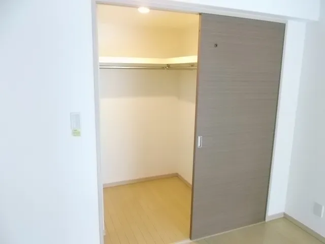 Dyna Oshima - Interior - ["Flooring", "Floor", "Wood"]