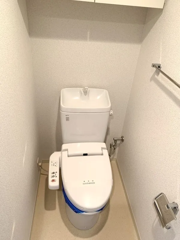 Ecology Toritsu University Residence - Interior - ["Plumbing fixture", "Bathroom", "Toilet seat"]