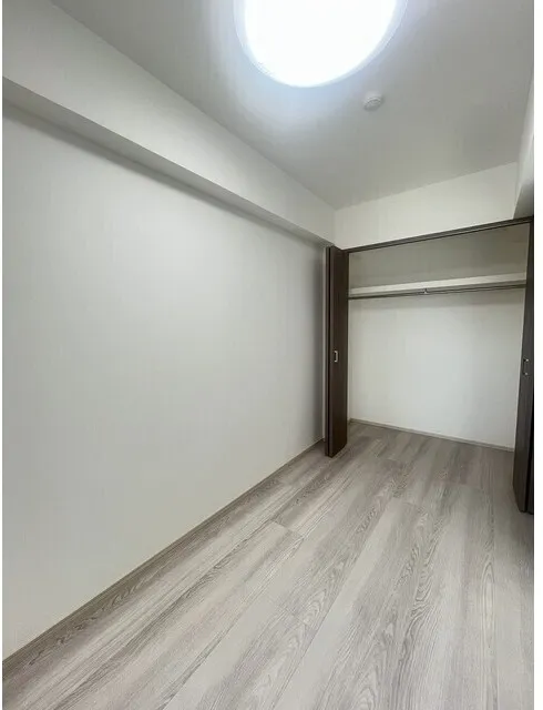 Comfortia Liv Itabashi Honcho - Interior - ["Flooring", "Wood", "Ceiling"]