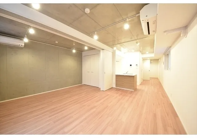 Grand Paseo Yoyogi Uehara II - Interior - ["Flooring", "Ceiling", "Floor"]