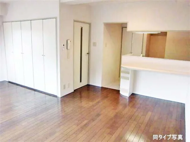 Duet Metropolitan University - Interior - ["Flooring", "Floor", "Wood"]