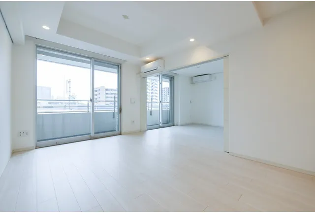 HF Shirokane Takanawa Residence - Interior - ["Floor", "Tile Flooring", "Wood flooring"]
