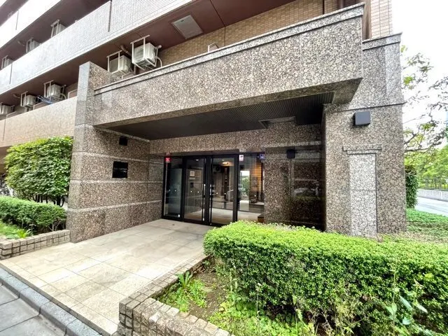 Residia Monzen Nakamachi - Exterior - ["Brick"]
