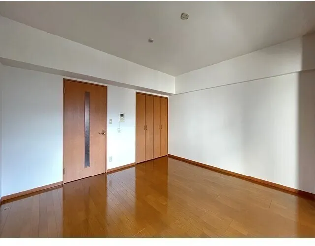 Hillside Ochanomizu - Interior - ["Flooring", "Floor", "Wood flooring"]