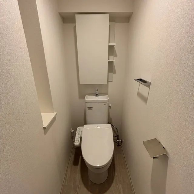 Park Axis Shinagawa Tennozu Isle - Interior - ["Toilet seat", "Plumbing fixture", "Toilet"]