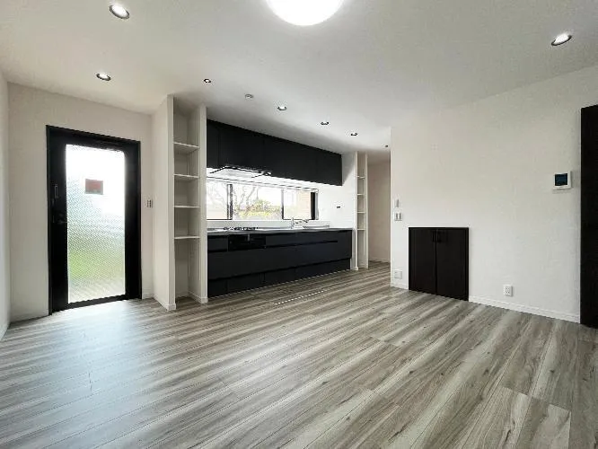 Detached house at 1-18-16 Konan, Konan Ward, Yokohama City