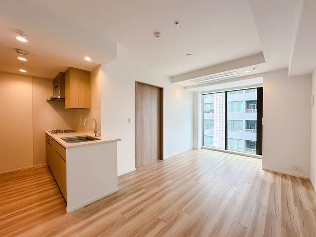 Park Court The Sanbancho House - Interior - ["Wood flooring", "Laminate flooring", "Hardwood"]