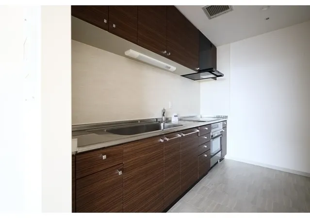Shibuya Property Tower - Interior - ["Flooring", "Kitchen Sink", "Apartment"]