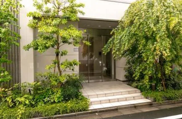 Platinum Terrace Shirokanedai - Exterior - Building entrance