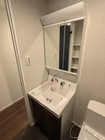 Arika Omori 1 - Interior - ["Plumbing fixture", "Bathroom Sink", "Plumbing"]