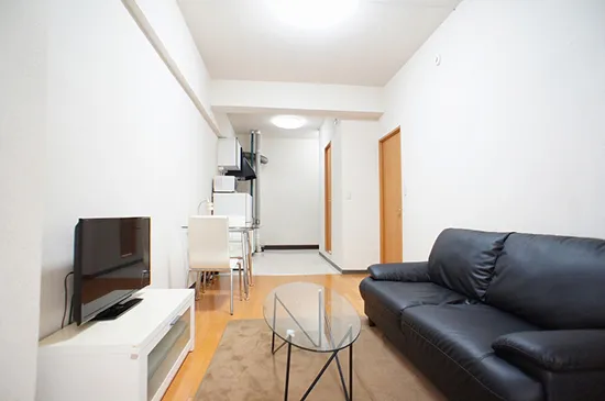 JAPT Gotanda East - Interior - ["Room", "Property", "Furniture"]