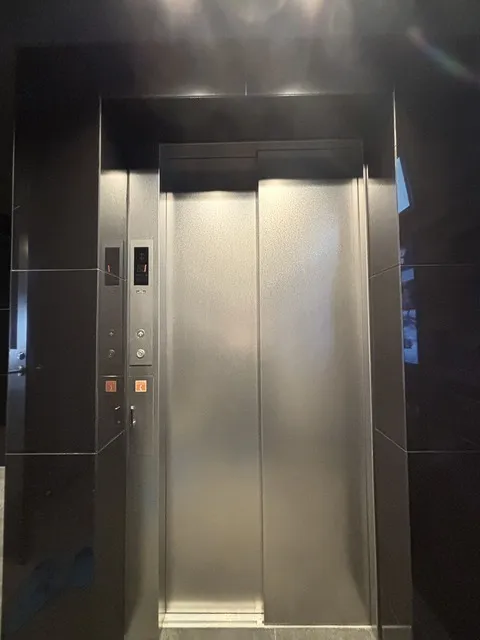 Comforia Liv Osaki - Other - ["Elevator", "Glass", "Transparency"]