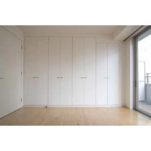 Park Tower Shibaura Bayward Urban Wing - Interior - ["Building", "Wood", "Cabinetry"]
