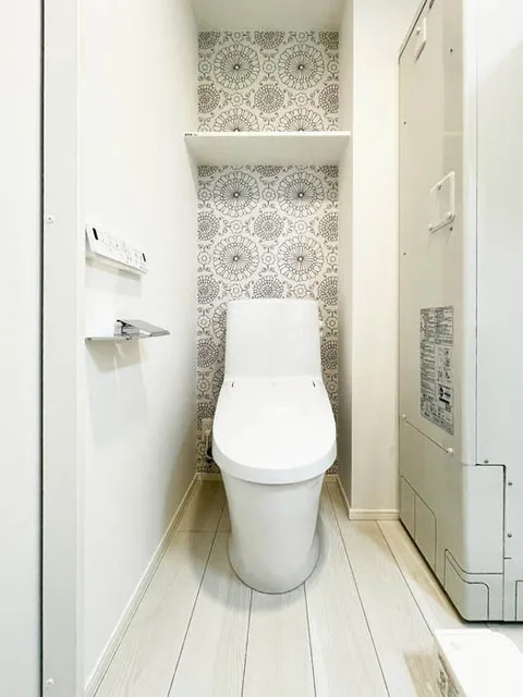 CASA GRAZIE Nishi-Ojima - Interior - ["Property", "Plumbing fixture", "Toilet seat"]