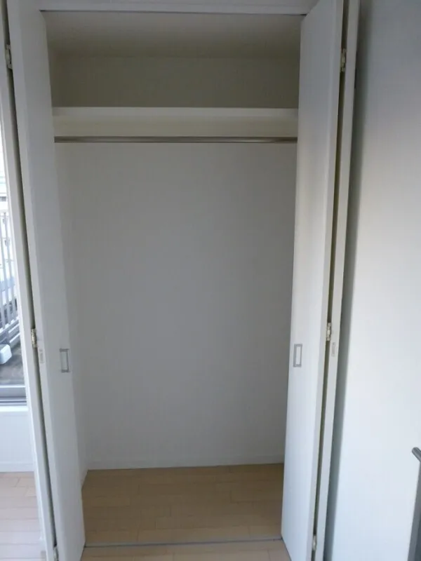 Residia Higashi Shinagawa - Interior - ["Wood", "Floor", "Flooring"]