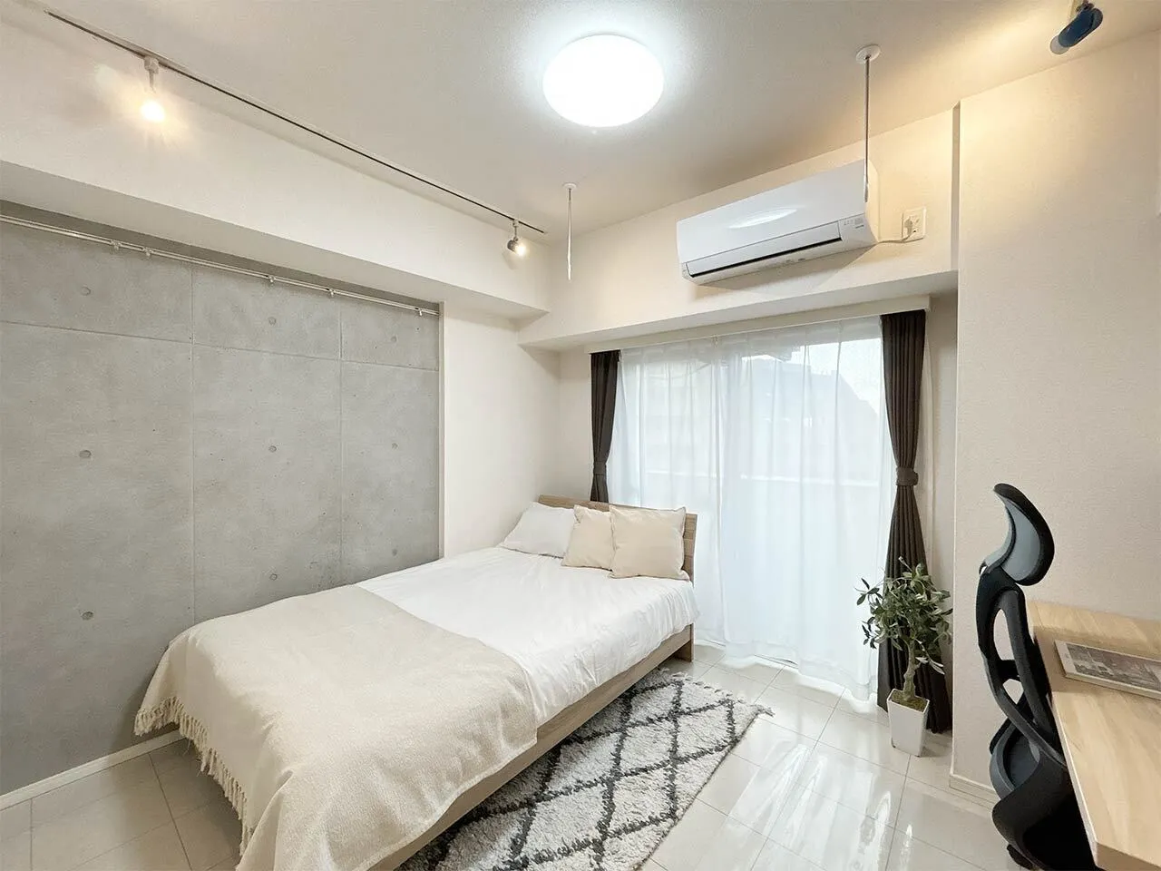 Mynavi STAY Miraie Sangenjaya Taishido - Interior - []