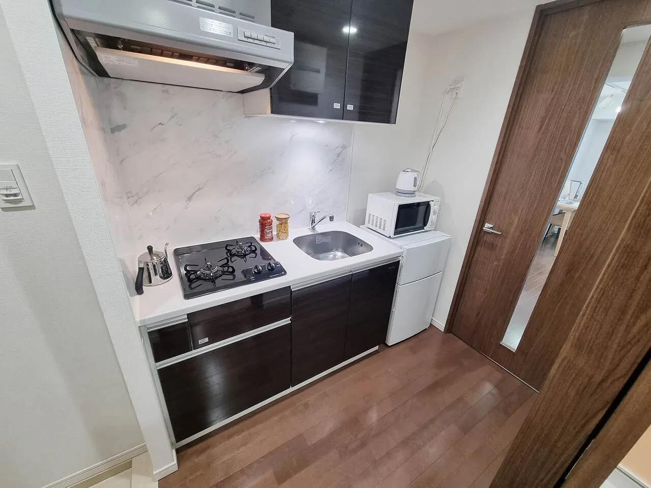 Mynavi STAY Hon-Haneda - Interior - ["Kitchen", "Major appliance", "Kitchen Sink"]