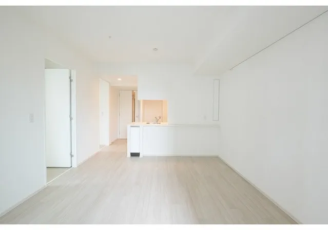 Comforia Higashiueno - Interior - ["Hall", "Building", "Fixture"]