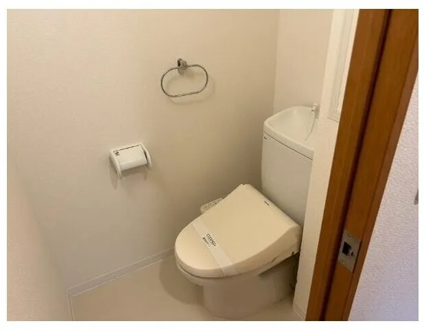 Comforia Ginza East - Interior - ["Toilet seat", "Toilet", "Bathroom"]