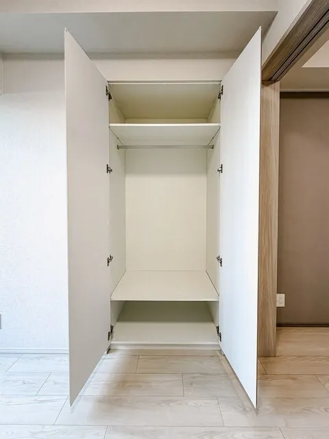 Brookside Residence Kiba - Interior - ["Wood", "Flooring", "Floor"]