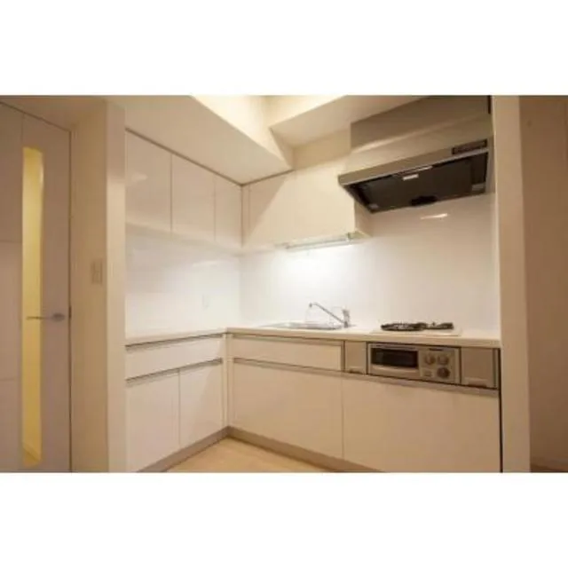 Park Axis Nihonbashi Hamacho - Interior - ["Cabinetry", "Property", "Room"]