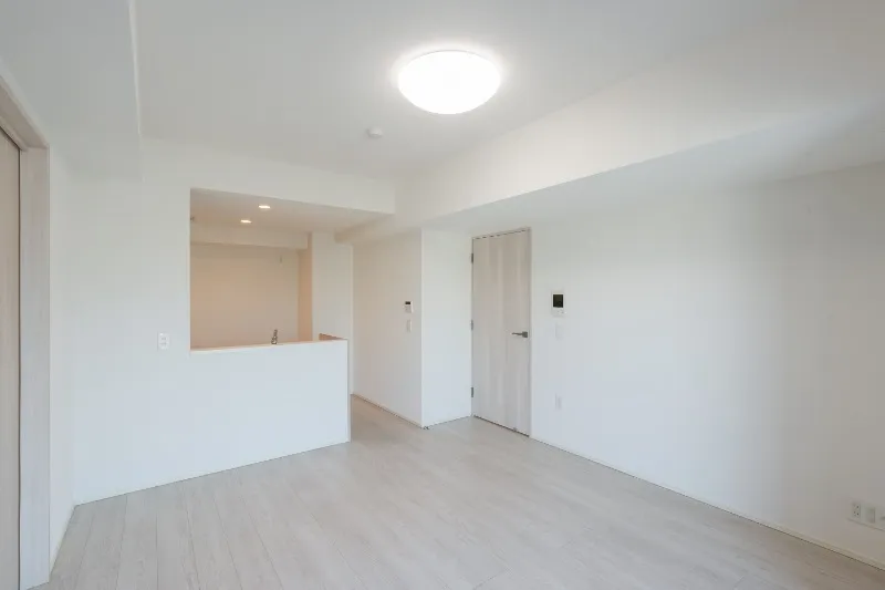 Due Nippori III - Interior - ["Floor", "Flooring", "Ceiling"]