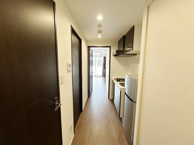 Dearly Awesome Tokyo South Palace - Interior - ["Flooring", "Floor", "Interior design"]