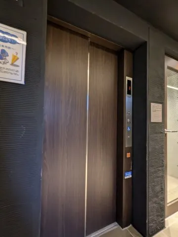 Fluffy Ichigayadaicho - Exterior - ["Glass", "Home Door", "Hardwood"]