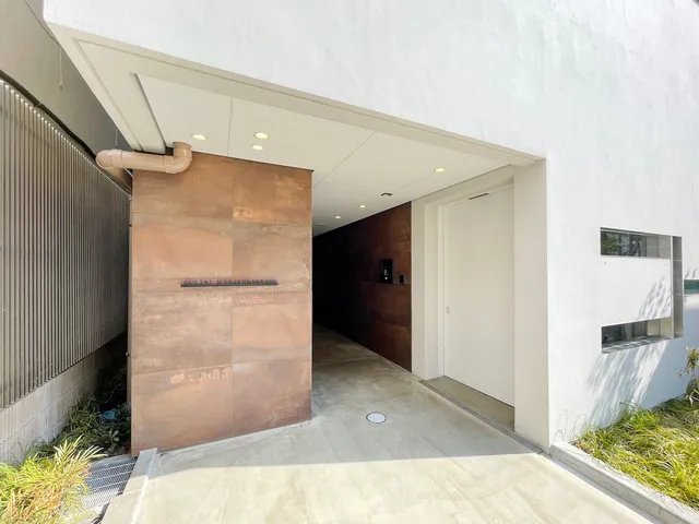 Geoent Monzen Nakacho - Exterior - ["Wood", "Composite material", "Concrete"]