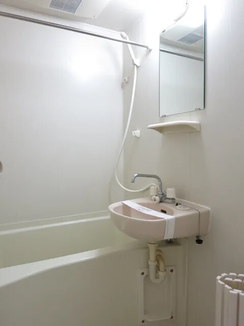 Comforia Higashinakano - Interior - ["Plumbing fixture", "Bathroom", "Plumbing"]