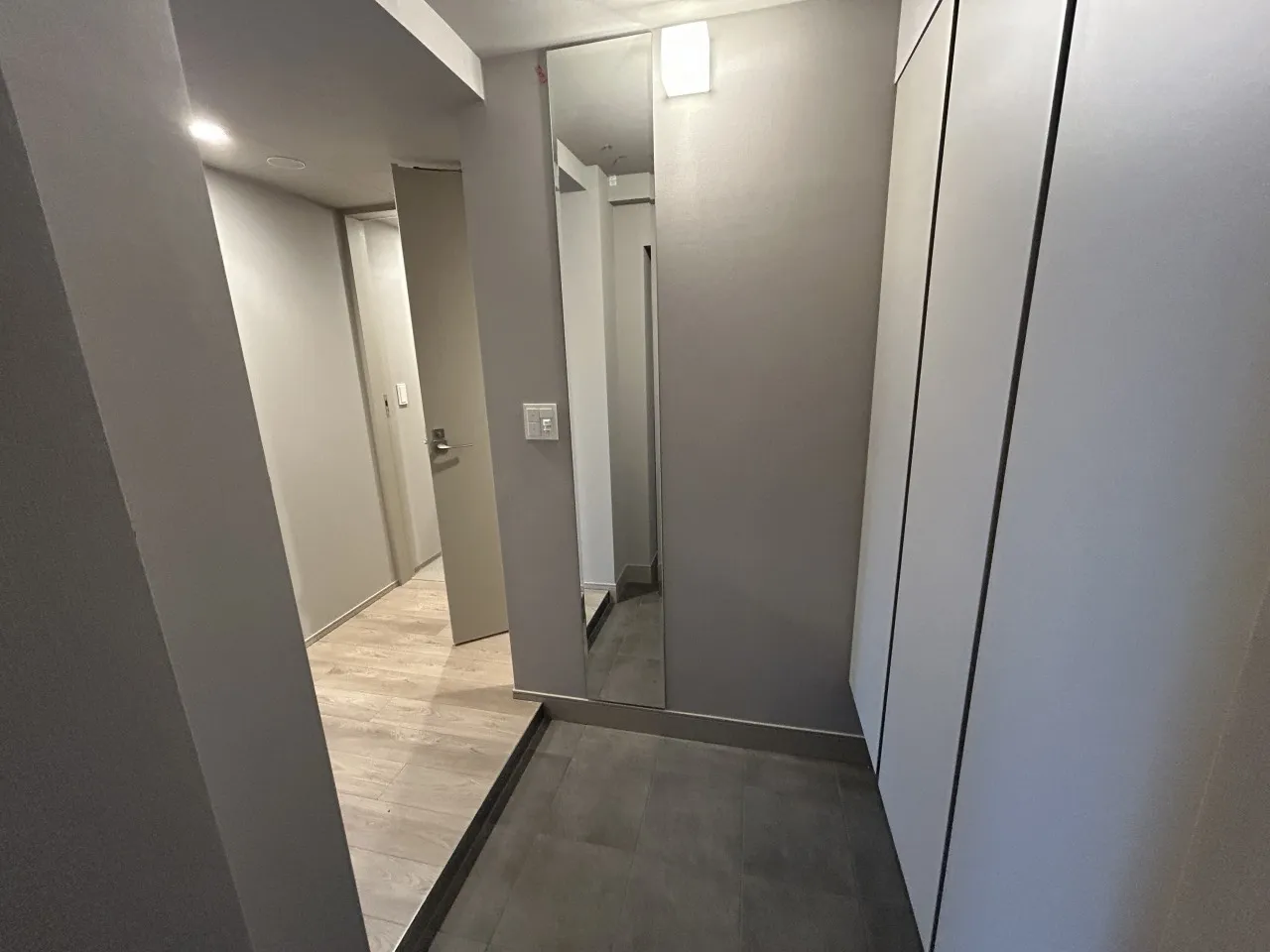 Blanciesta Asakusa Kuramae - Interior - ["Flooring", "Floor", "Composite material"]