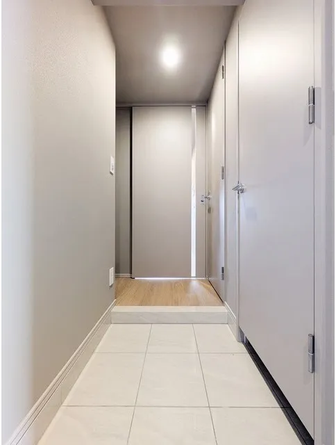 Baus Flats Kuramae - Interior - ["Flooring", "Floor", "Wall"]