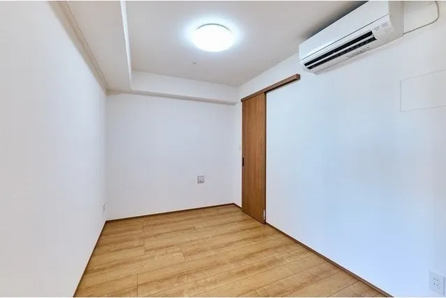 Gran Casa Oku - Interior - ["Flooring", "Wood", "Floor"]