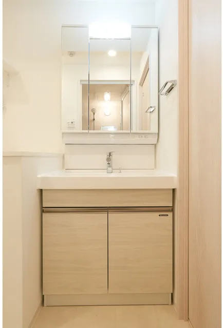 Comforia Liv Toyosu Canal - Interior - ["Bathroom Sink", "Plumbing fixture", "Sink"]