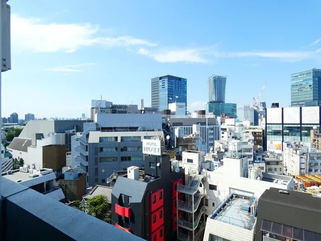 SQUARE Shibuya - Interior - ["Urban area", "Daytime", "Building"]