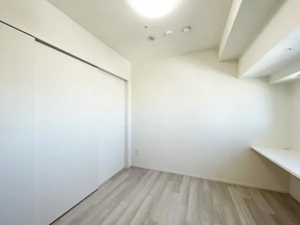 Brillia Ist Asakusa - Interior - ["Flooring", "Wall", "Floor"]