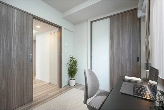 Due Fuchu I - Interior - ["Wood", "Flooring", "Interior design"]