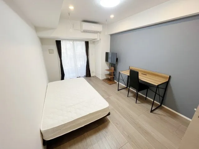 Lighthouse Otsuka - Interior - ["Wood", "Flooring", "Furniture"]
