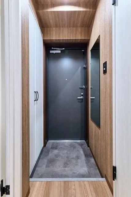 Comfortia Liv Bunkyo Sendagi - Interior - ["Wood", "Flooring", "Floor"]