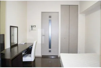 Phoenix Tamachi - Interior - []