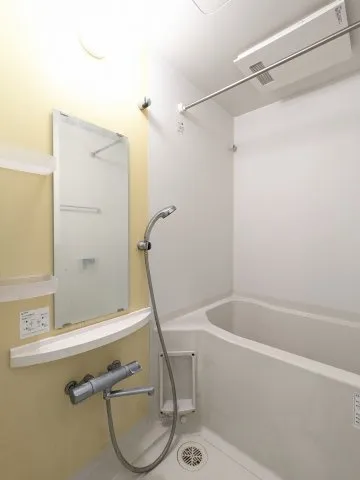 Garden Meguro - Interior - ["Plumbing fixture", "Bathroom", "Flooring"]