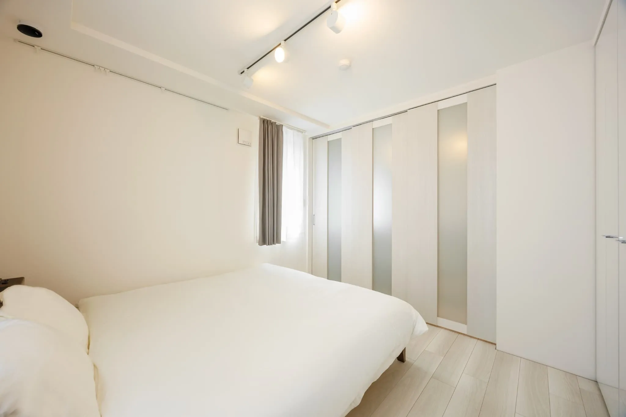 Hmlet Sakurajosui - Interior - ["Wall", "Flooring", "Wood"]