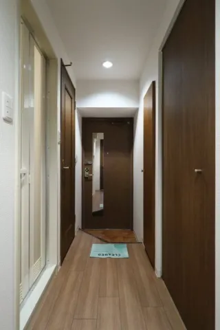 Phoenix Hatagaya Ichibankan - Interior - ["Flooring", "Floor", "Wall"]