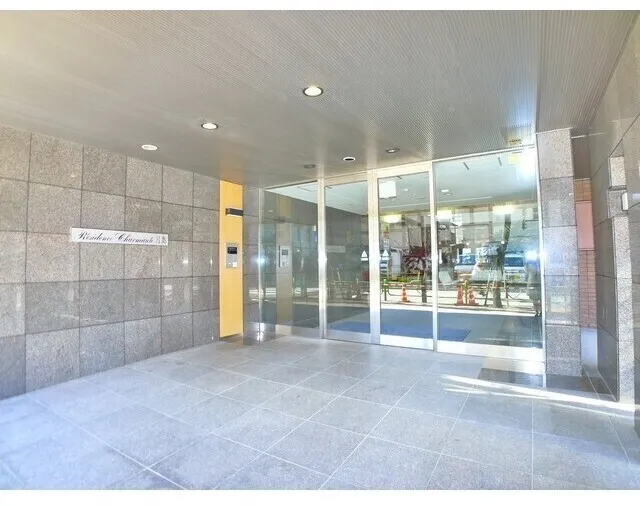 Residence Charmant Tsukishima - Exterior - ["Fixture", "Rectangle", "Flooring"]