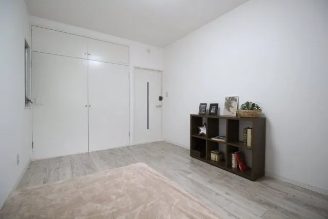 Pastel U - Interior - ["Flooring", "Floor", "Wall"]