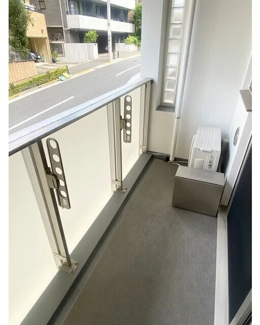 Casa Del Sol Koishikawa - Interior - ["Balcony", "Daylighting", "Aluminium"]