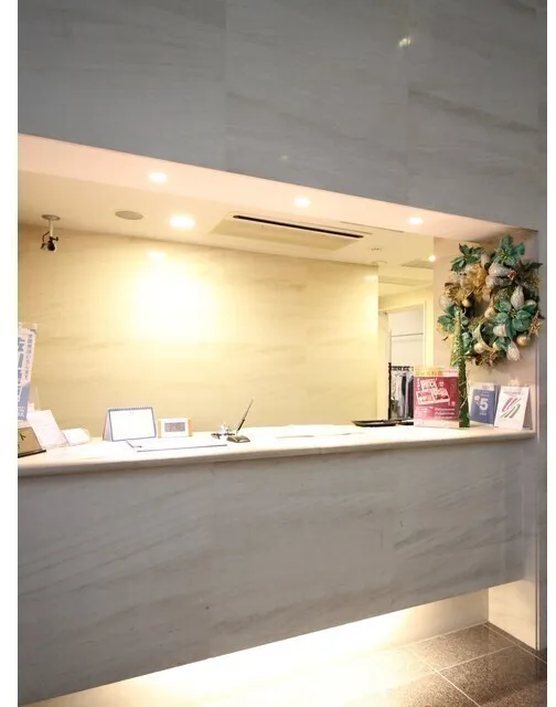 Residence Charmant Tsukishima - Exterior - ["Brown", "Plant", "Rectangle"]