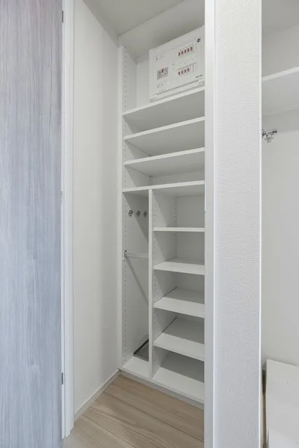Clarity Magome - Interior - ["Wood", "Flooring", "Floor"]