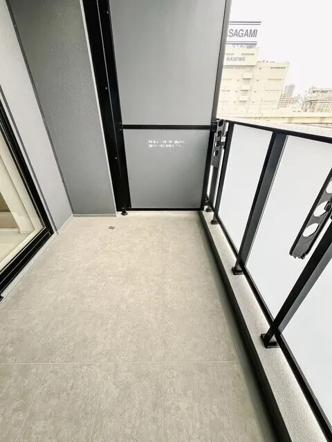 Brookside Residence Kiba - Interior - ["Floor", "Flooring", "Glass"]